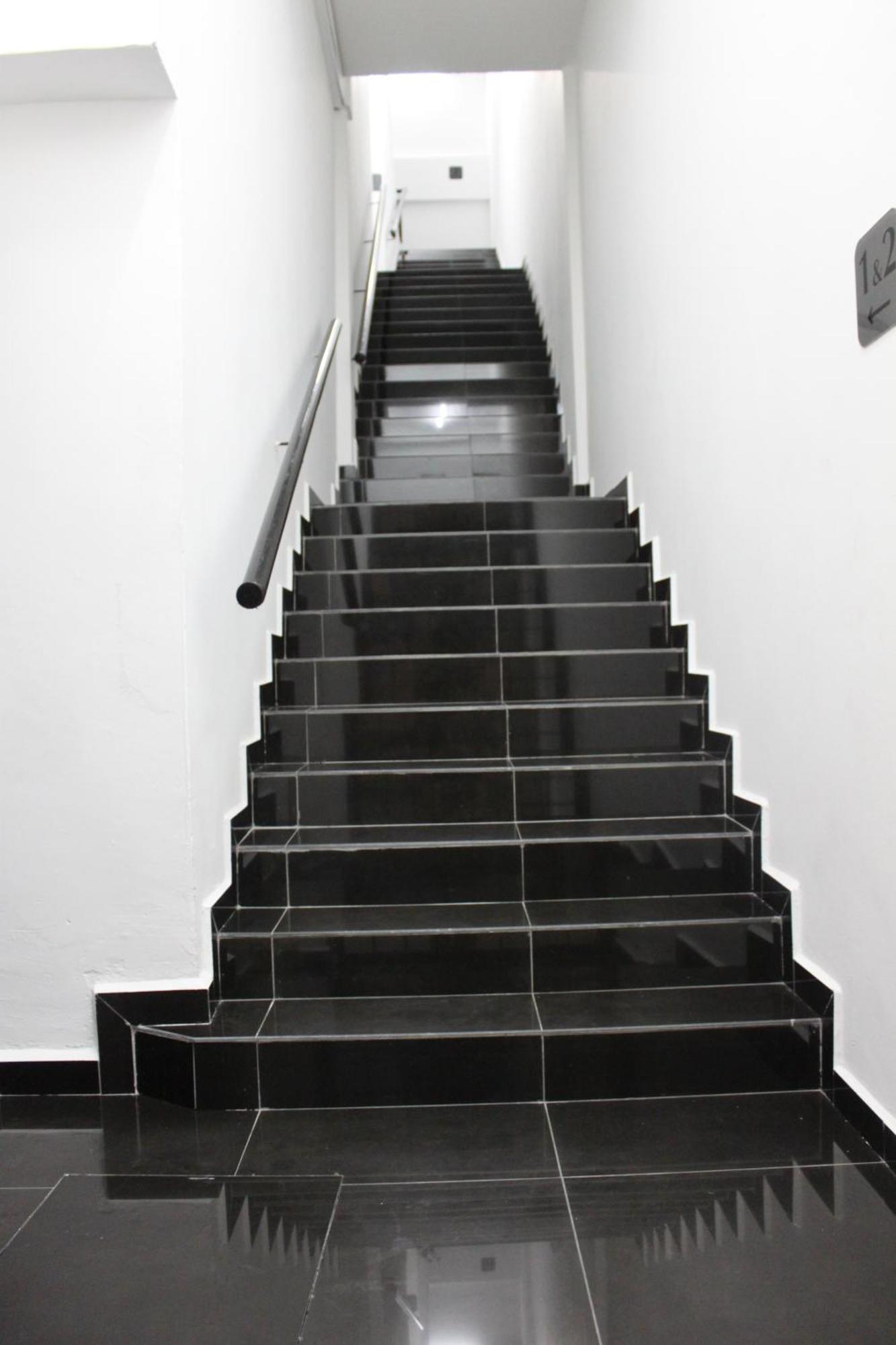 Dream Hotel Klang Buitenkant foto