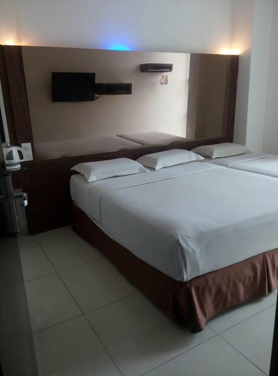 Dream Hotel Klang Buitenkant foto