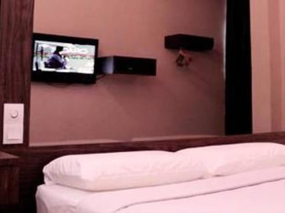 Dream Hotel Klang Buitenkant foto