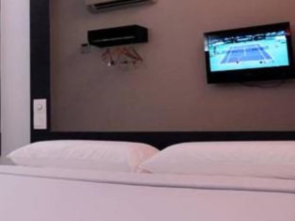 Dream Hotel Klang Buitenkant foto