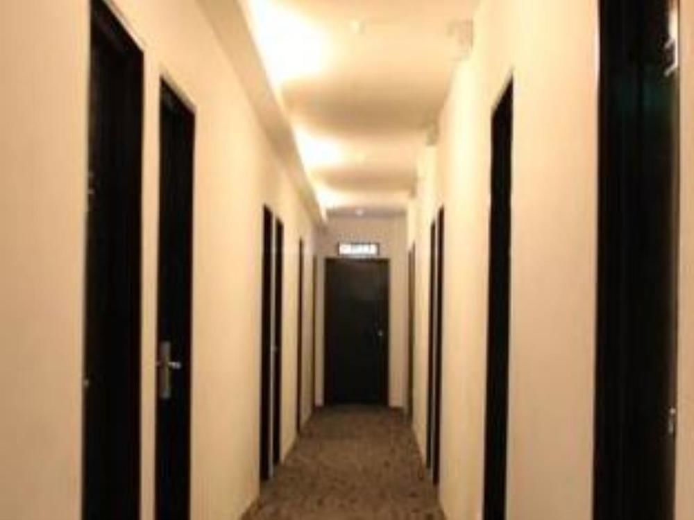 Dream Hotel Klang Buitenkant foto